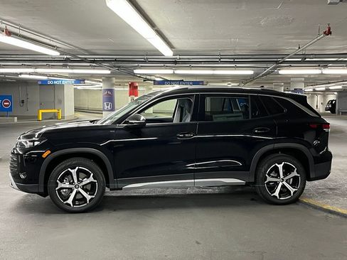 New 2026 Volkswagen Tiguan SE AWD/4WD image 33