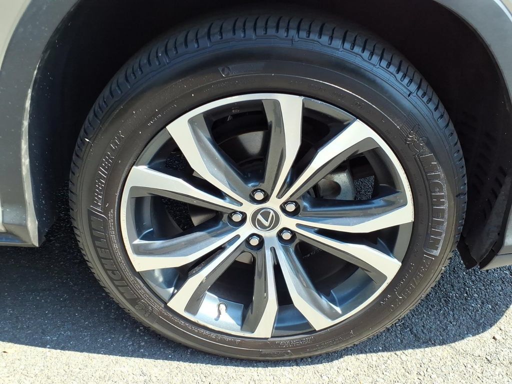 Used 2022 Lexus RX 350 AWD w/ Premium Package image 9