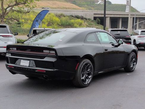 New 2026 Dodge Charger R/T image 5