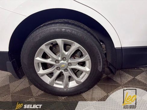 Used 2018 Chevrolet Equinox LT w/ Sun & Infotainment Package FWD image 25