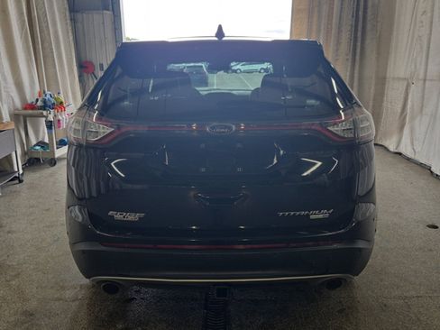 Used 2018 Ford Edge Titanium w/ Equipment Group 302A AWD/4WD image 6