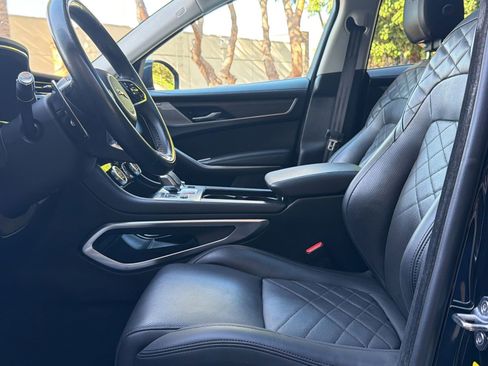 Used 2021 Jaguar F-PACE S image 5