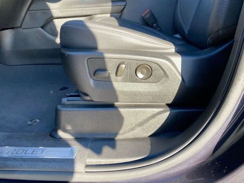 Used 2022 Chevrolet Tahoe Z71 w/ Max Trailering Package image 12