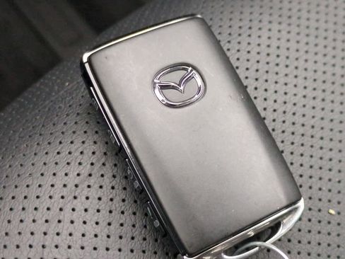 Used 2024 MAZDA CX-90 Plug-In Hybrid w/ Premium Pkg image 36