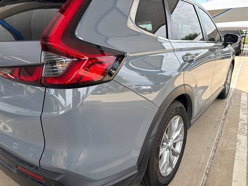 Used 2023 Honda CR-V EX-L image 10