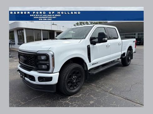 Used 2026 Ford F350 Lariat w/ Black Appearance Package AWD/4WD image 1