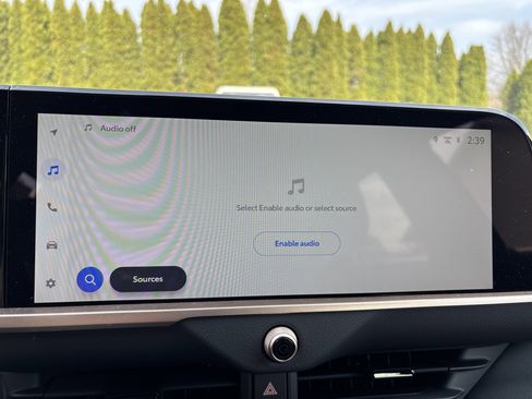 Certified 2025 Toyota Crown Signia w/ Advanced Technology Package image 25