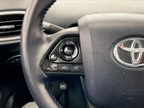 Used 2020 Toyota Prius Prime LE FWD image 21
