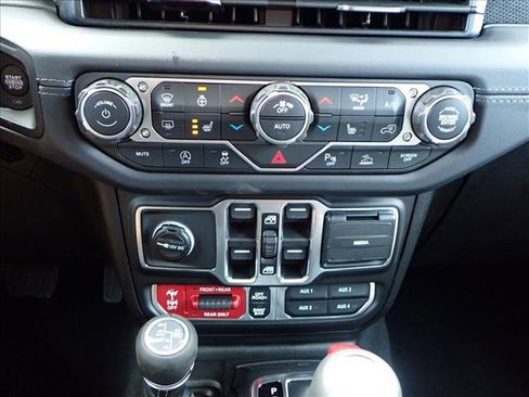 New 2026 Jeep Gladiator Rubicon image 18