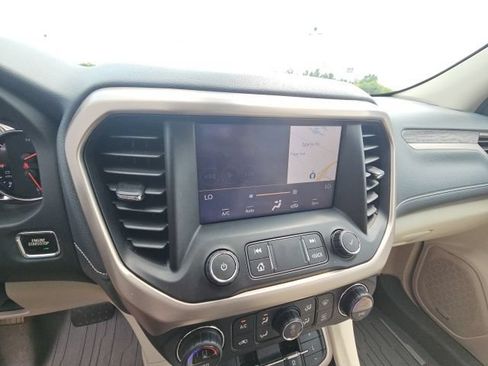 Used 2020 GMC Acadia Denali w/ LPO, Floor Liner Package FWD image 23