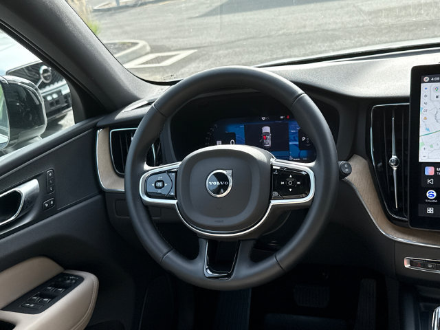 Certified 2026 Volvo XC60 B5 Plus AWD/4WD image 22