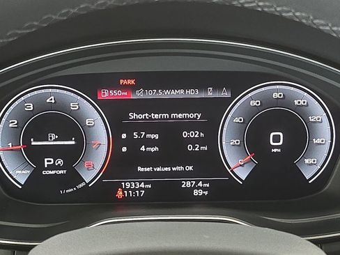 Used 2023 Audi Q5 2.0T Premium Plus w/ Premium Plus Package AWD/4WD image 19