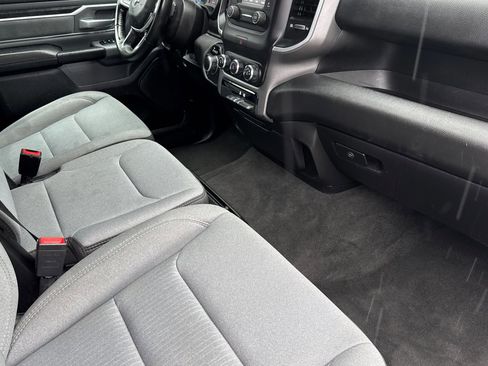 Used 2021 RAM 1500 Big Horn image 12