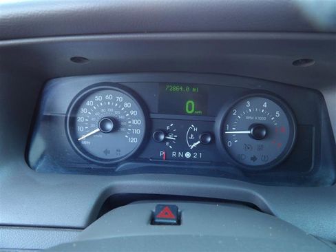 Used 2010 Mercury Grand Marquis LS image 18