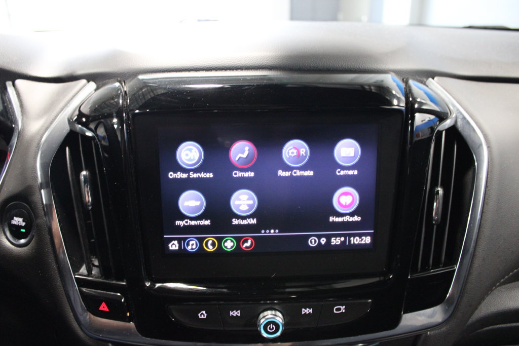 Used 2023 Chevrolet Traverse LT AWD/4WD image 16