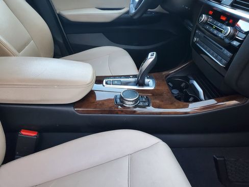 Used 2016 BMW X3 xDrive28i image 32