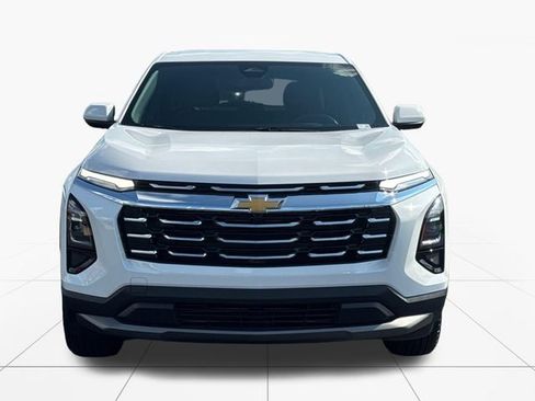 Used 2026 Chevrolet Equinox LT AWD/4WD image 9