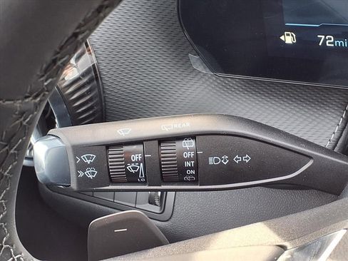 New 2026 Chevrolet Equinox LT w/ Convenience Package II image 15