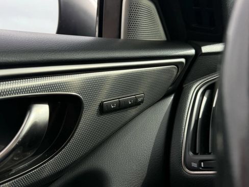 Used 2018 INFINITI Q50 Red Sport 400 w/ Sensory Package (Sport) image 21