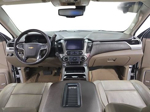 Used 2018 Chevrolet Tahoe Premier AWD/4WD image 11