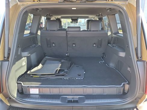 Used 2026 Toyota Land Cruiser w/ Premium Package AWD/4WD image 24