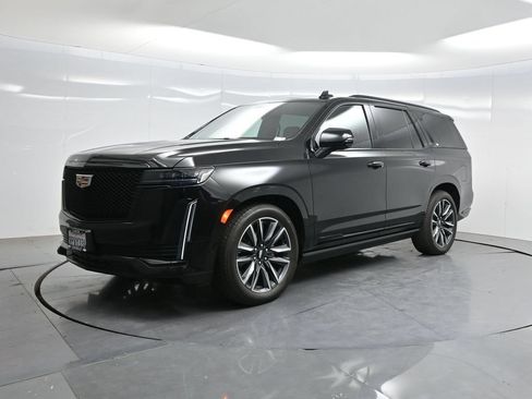 Used 2024 Cadillac Escalade Sport w/ Touring Package AWD/4WD image 73
