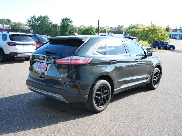 Certified 2024 Ford Edge SEL w/ Convenience Package AWD/4WD image 5