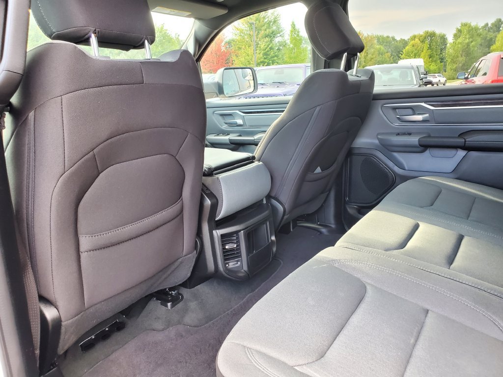 Used 2023 RAM 1500 Big Horn AWD/4WD image 12