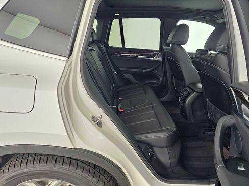 Used 2024 BMW X3 sDrive30i w/ Convenience Package image 12