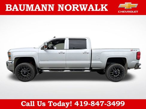 Used 2018 Chevrolet Silverado 2500 LT w/ All Star Edition AWD/4WD image 7
