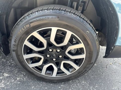 Used 2022 Ford Maverick Lariat w/ Lariat Luxury Package AWD/4WD image 44