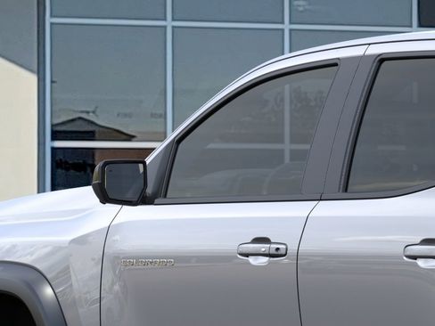 New 2026 Chevrolet Colorado ZR2 w/ Technology Package AWD/4WD image 12
