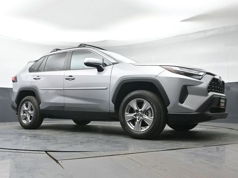 Certified 2025 Toyota RAV4 XLE w/ Convenience Package FWD image 42