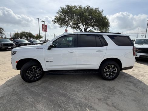 Used 2024 Chevrolet Tahoe Z71 w/ Off-Road Capability Package AWD/4WD image 12