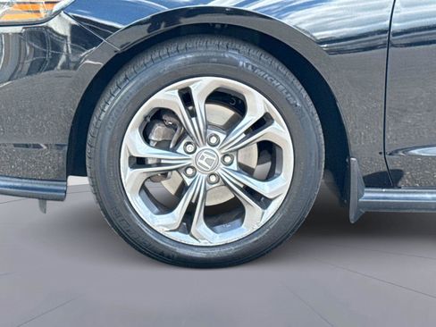 Certified 2023 Honda Accord EX image 11