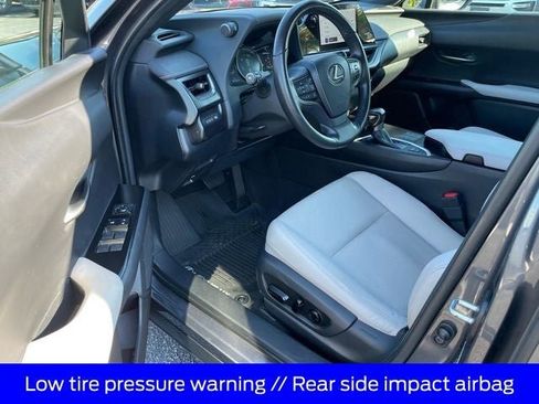 Used 2024 Lexus UX 250h F Sport image 11