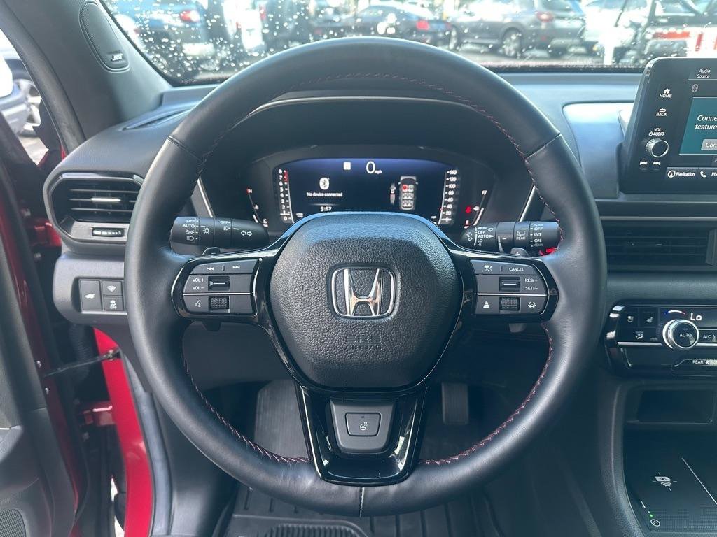 Used 2025 Honda Pilot Black Edition image 14
