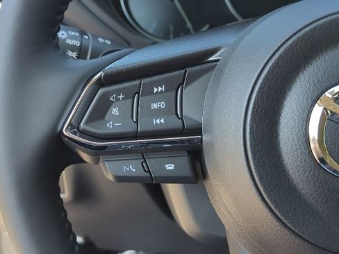 New 2025 MAZDA CX-5 AWD 2.5 S w/ Premium Plus Pkg image 17