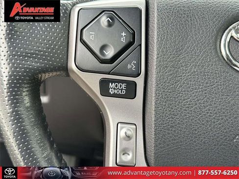 Certified 2024 Toyota 4Runner SR5 Premium image 25