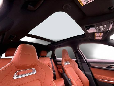 Used 2025 Jaguar F-PACE R-Dynamic S image 26