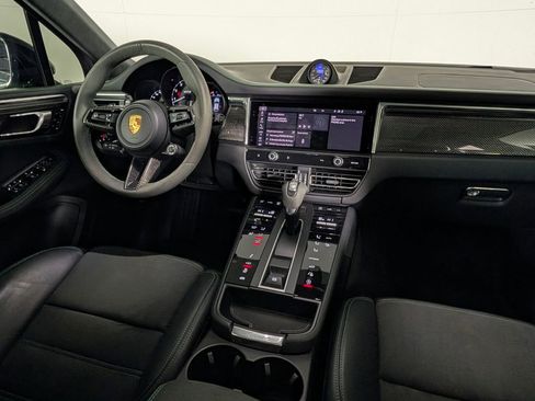 Certified 2022 Porsche Macan GTS AWD/4WD image 22