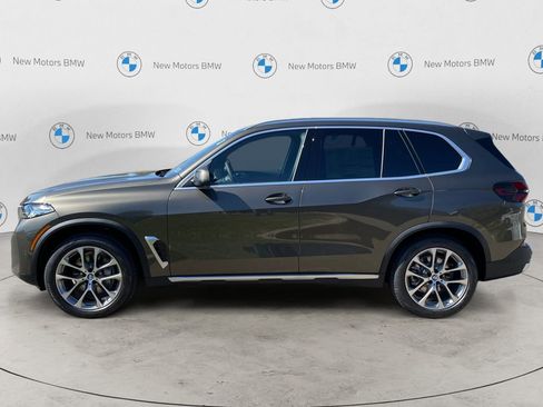 New 2026 BMW X5 xDrive40i image 2