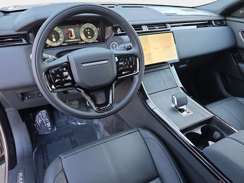 New 2026 Land Rover Range Rover Velar Dynamic SE AWD/4WD image 16
