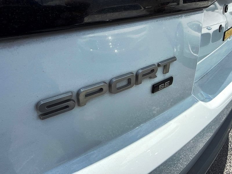 Used 2020 Land Rover Range Rover Sport SE AWD/4WD image 36