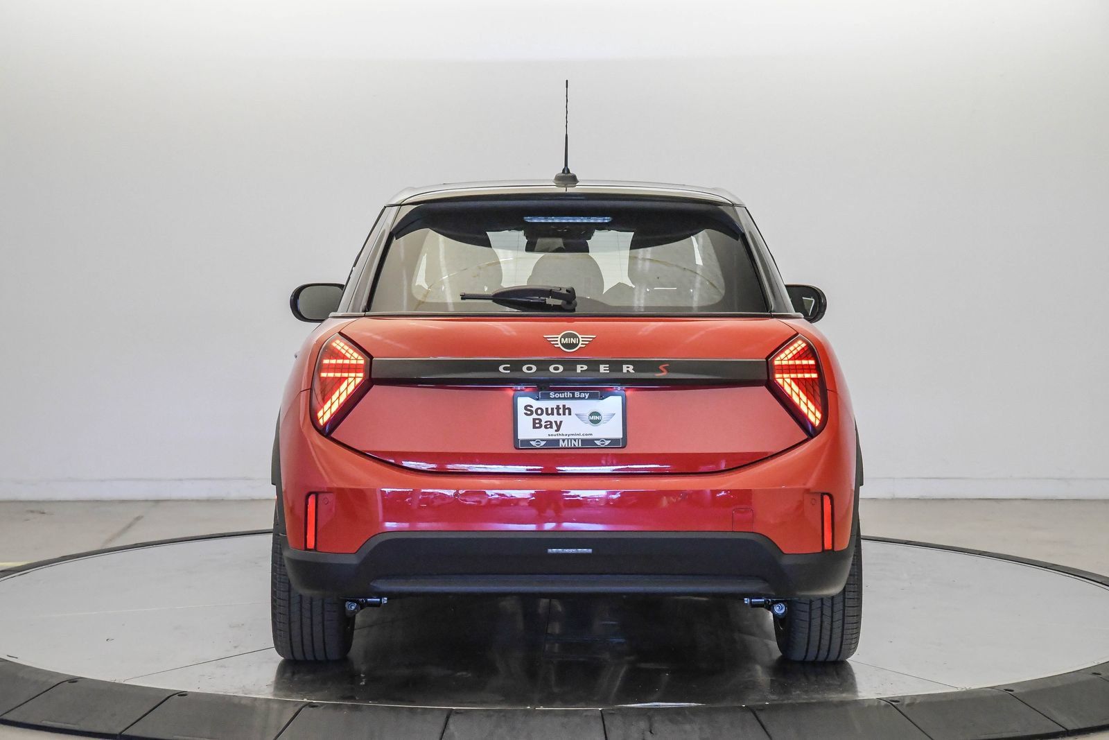 New 2026 MINI Cooper S FWD image 3