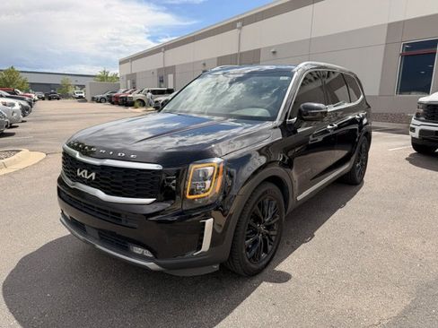 Used 2022 Kia Telluride SX w/ Towing Package AWD/4WD image 3