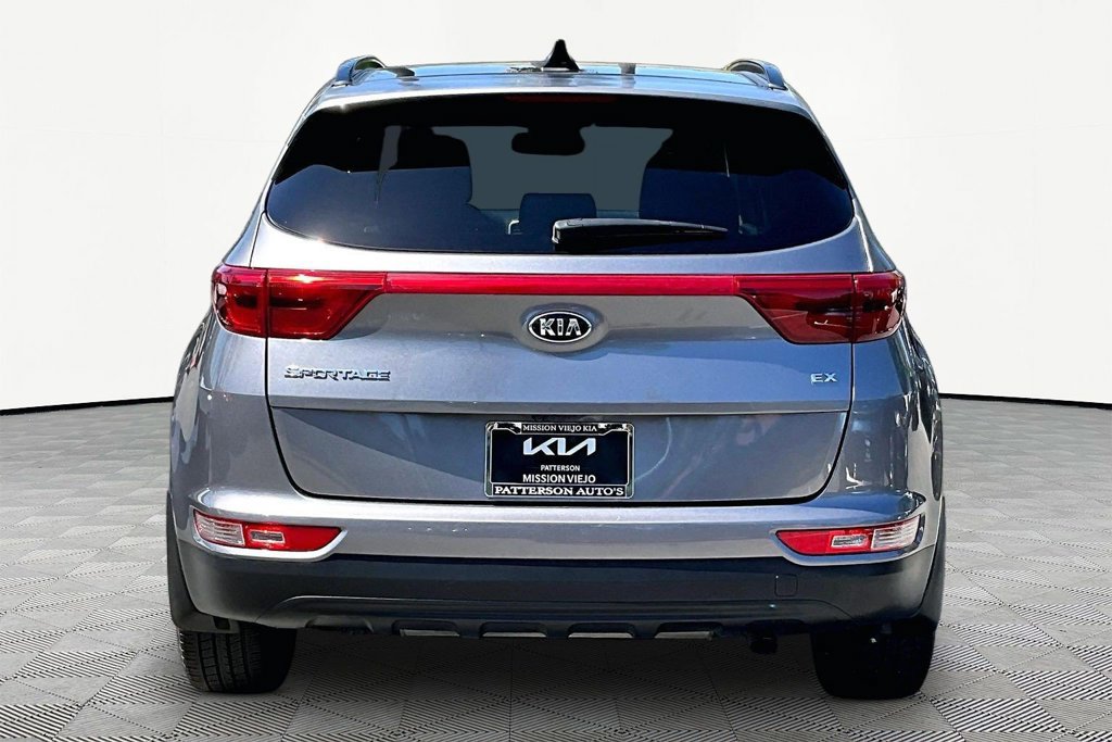Used 2019 Kia Sportage EX w/ EX Premium Package FWD image 4
