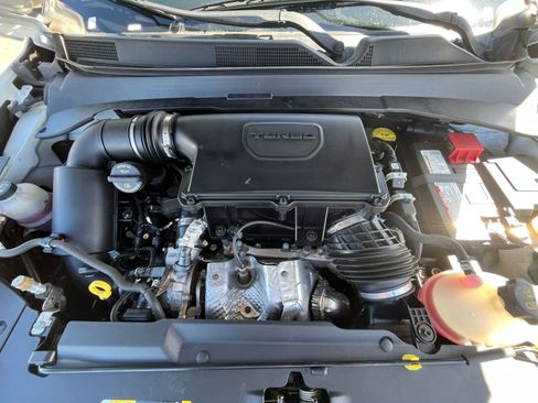 Used 2023 Jeep Compass Trailhawk image 31