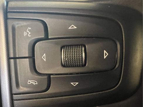 Used 2019 GMC Sierra 1500 SLT image 24