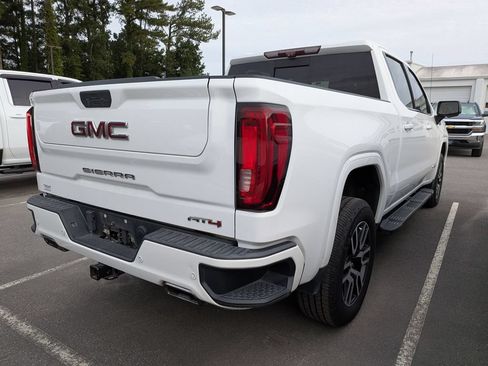 Used 2020 GMC Sierra 1500 AT4 w/ AT4 Premium Package AWD/4WD image 9